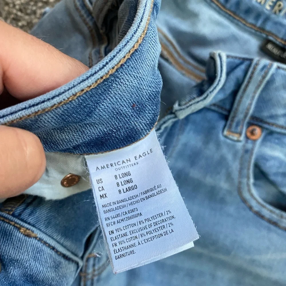 American Eagle Low Waist Boot Cut Jeans - Picture 8 of 8